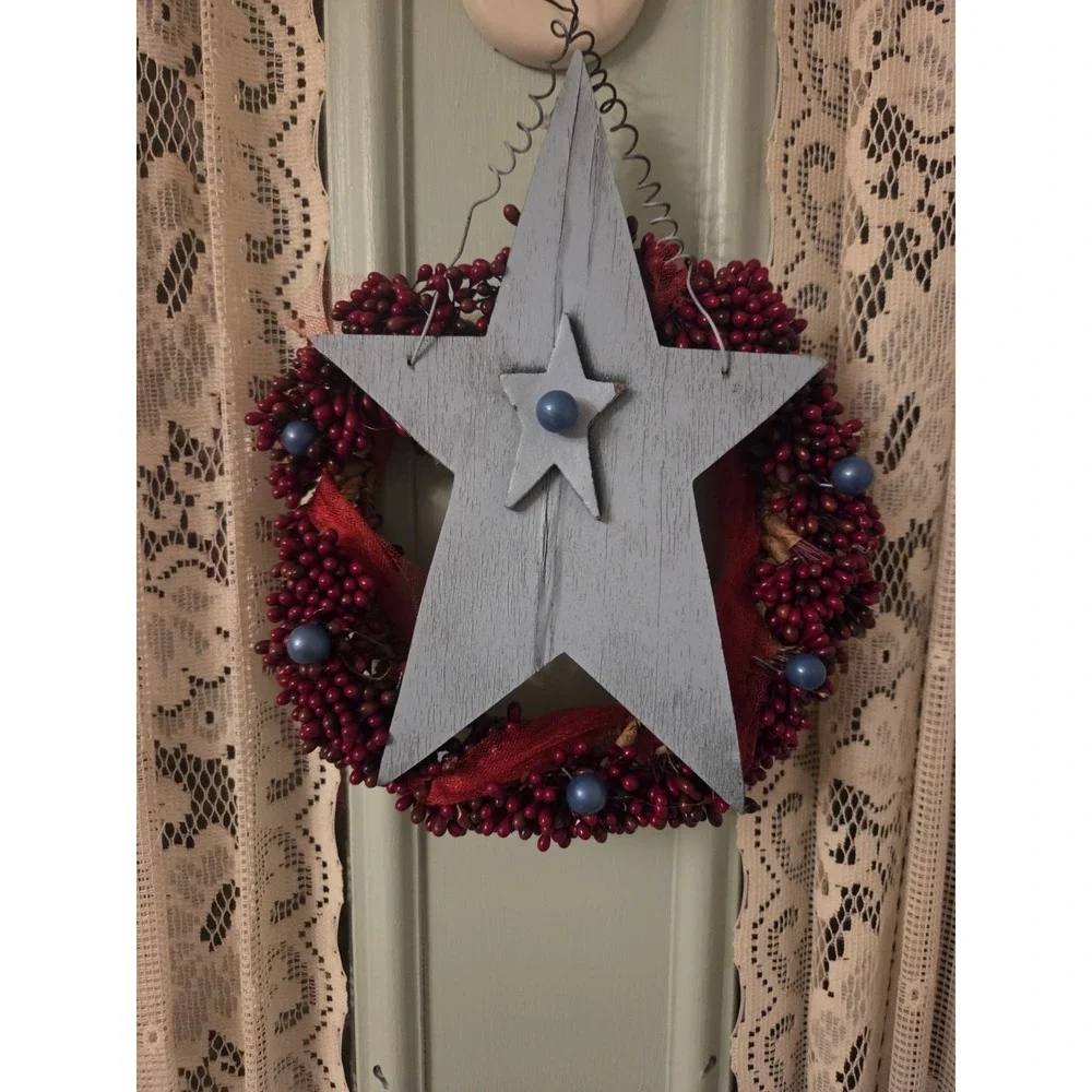 Small Red Berry Wreath Blue Wood Primitive Star Patriotic Decor 4th of July